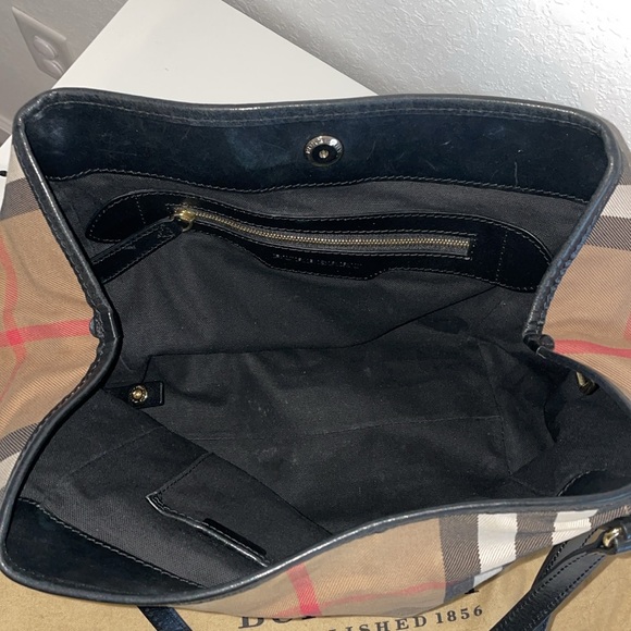 Burberry shoulder bag - Picture 7 of 10